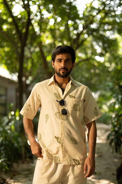 Green embroidery shirt