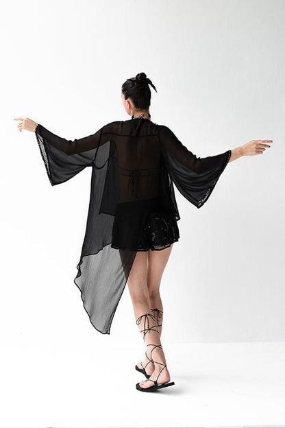 Loyka asymmetrical blouse