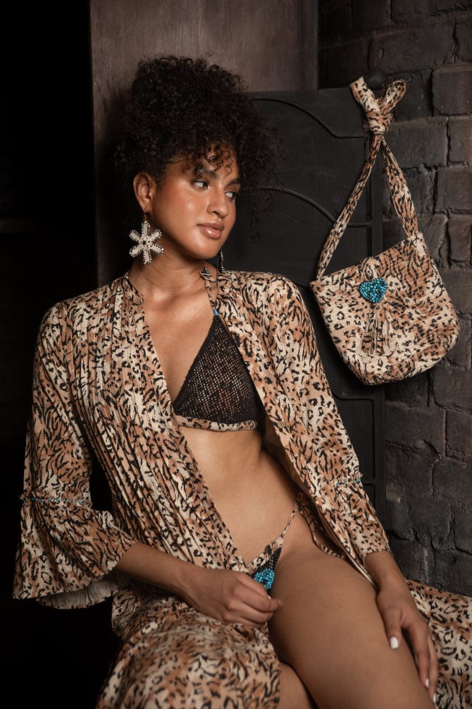 Slipper orchid quilted bag